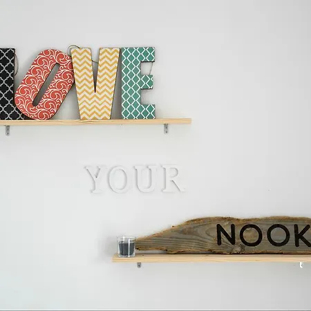 Nooks سينترا
